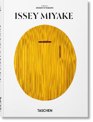 Issey Miyake. 45th Ed. by Issey Miyake ISBN:9783754402863